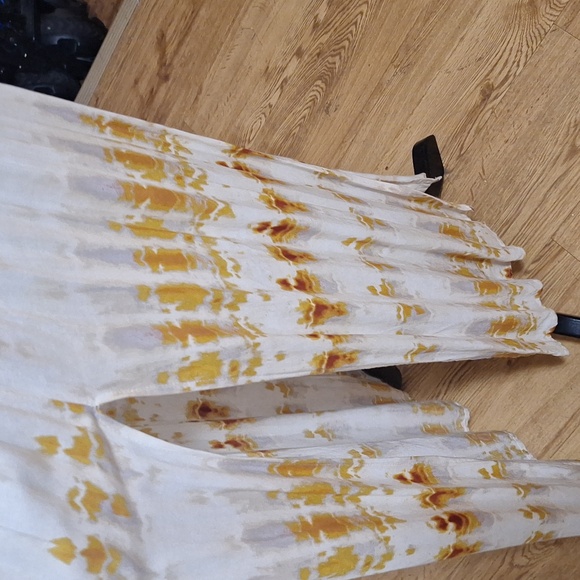 Gorgeous Women's Deep V Maxi Dress - Picture 8 of 9